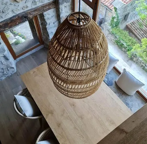 Cabana La Roca